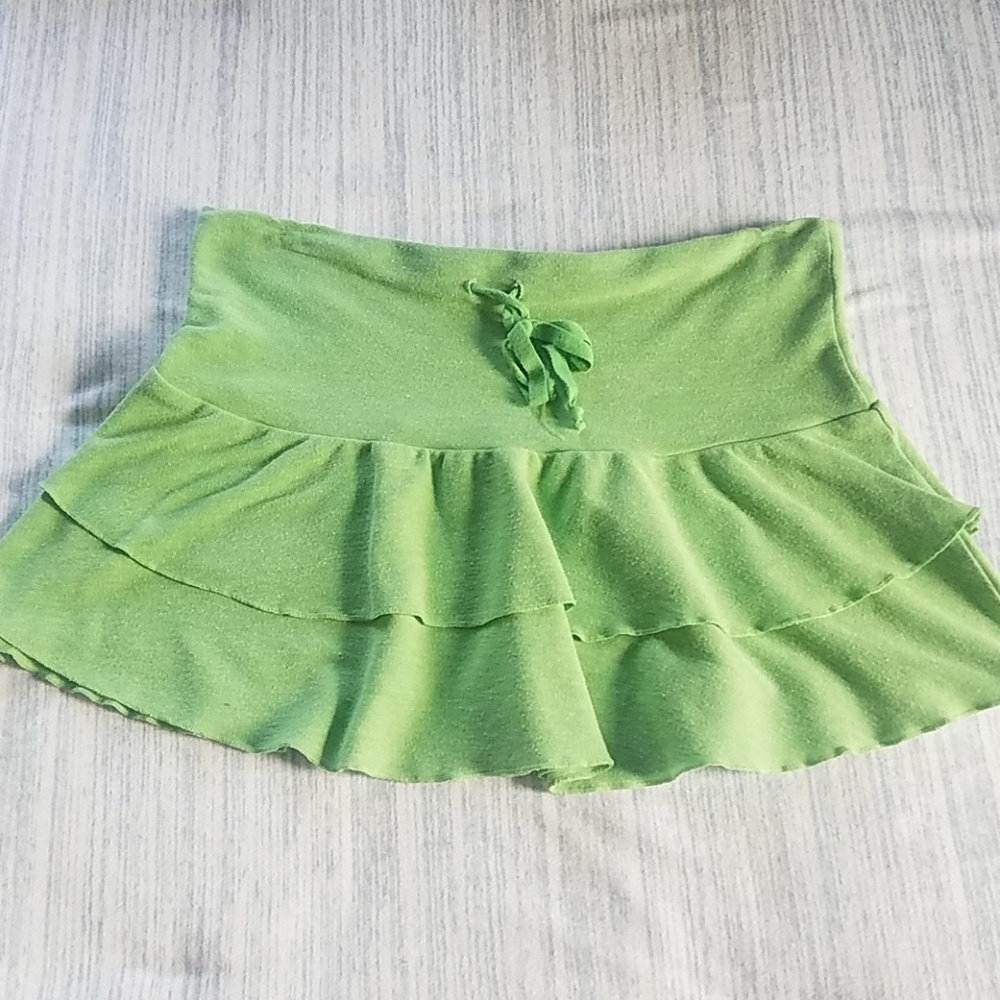 Flirty green knit skirt